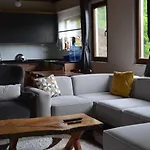 Valley Villa *