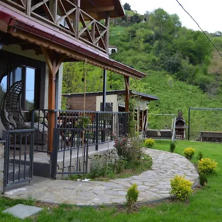Valley Villa *